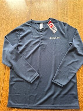Snap On Tools long sleeve Henley shirt NWT